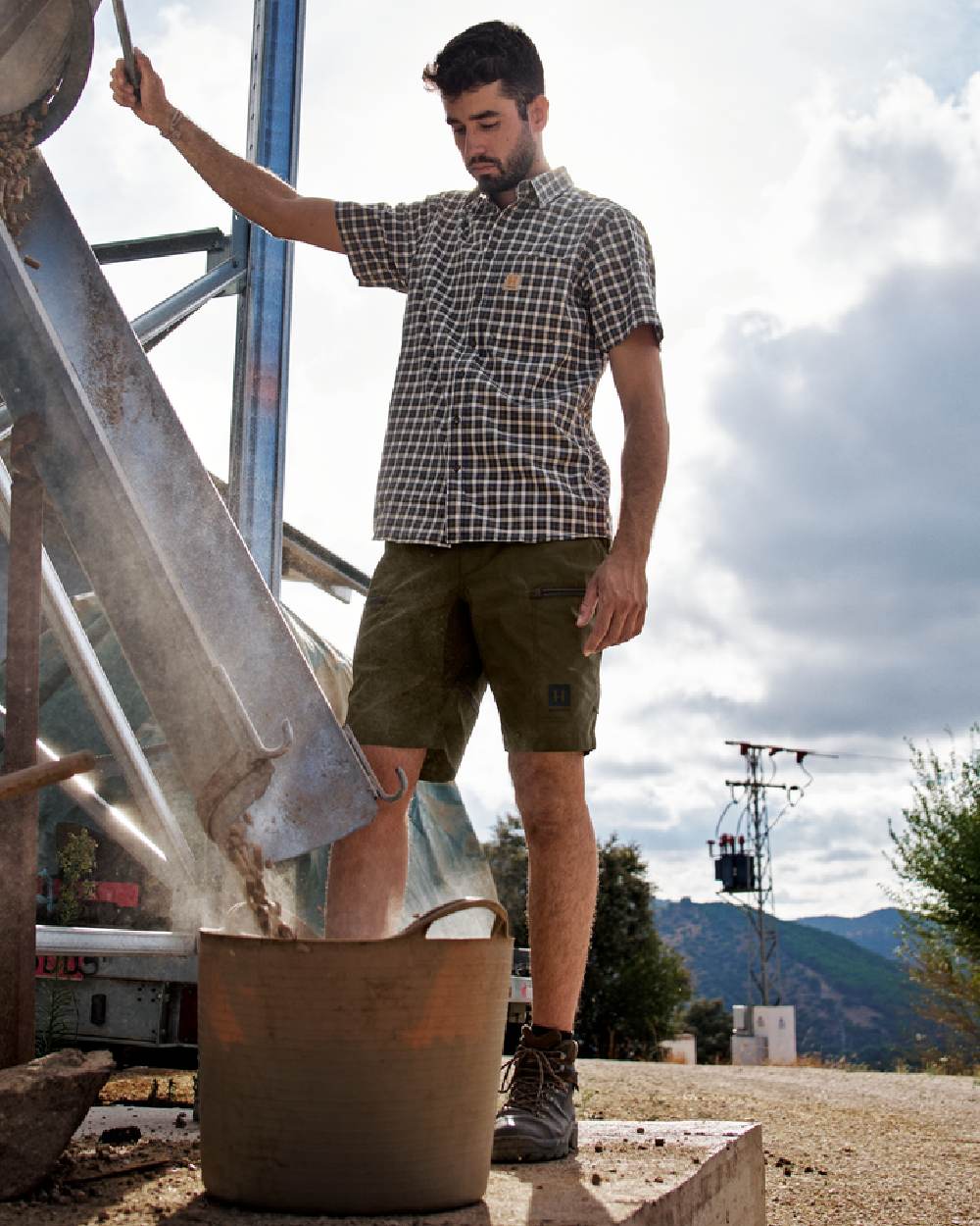 Harkila Mens Fjell Shorts - Image 4