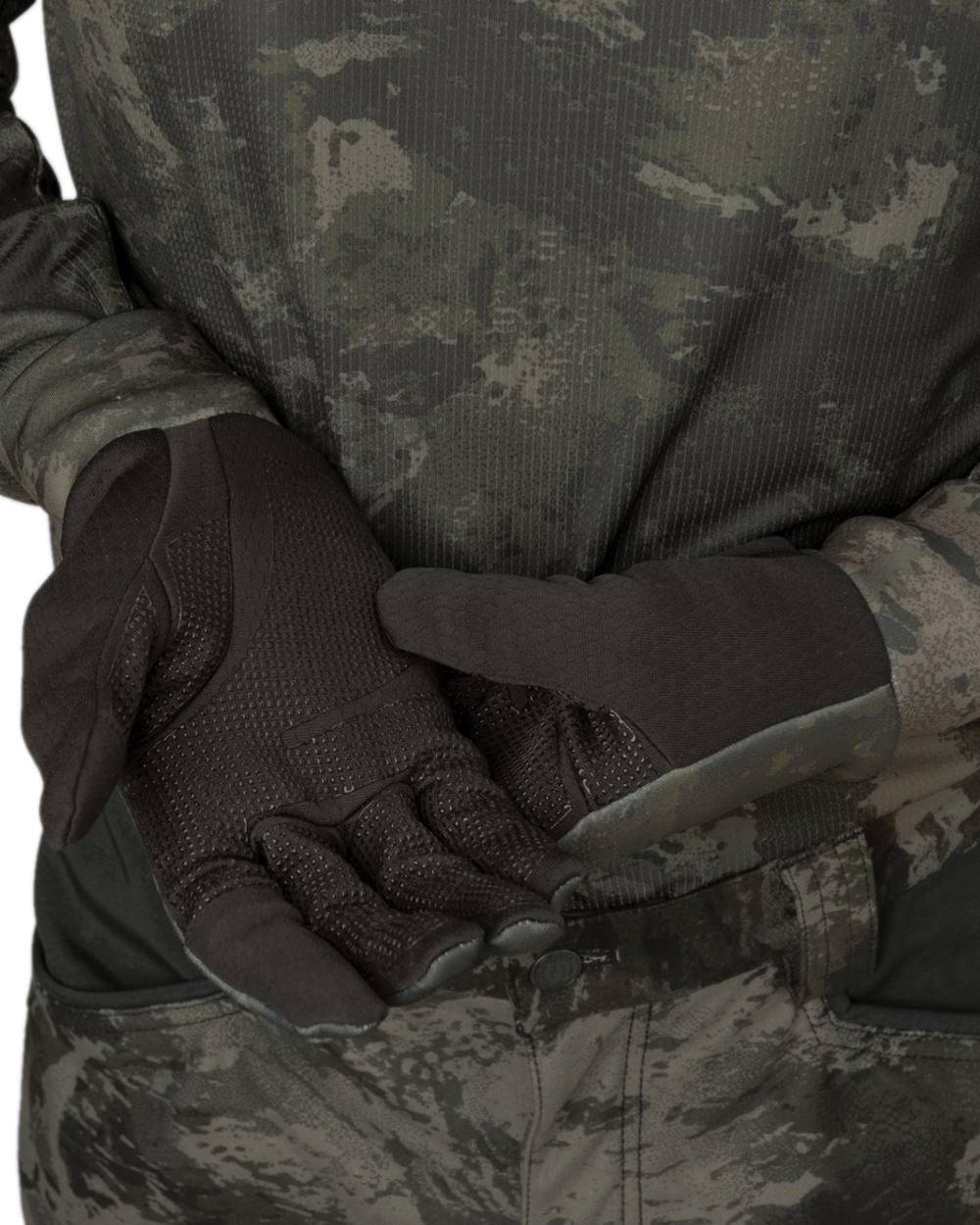 Harkila NOCTYX Camo Fleece Glove with Foldback Finger - Image 4