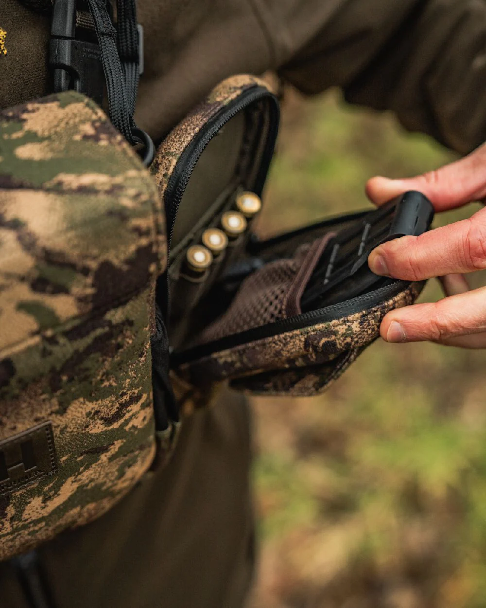 Harkila Utility Camo Pouch - Image 3