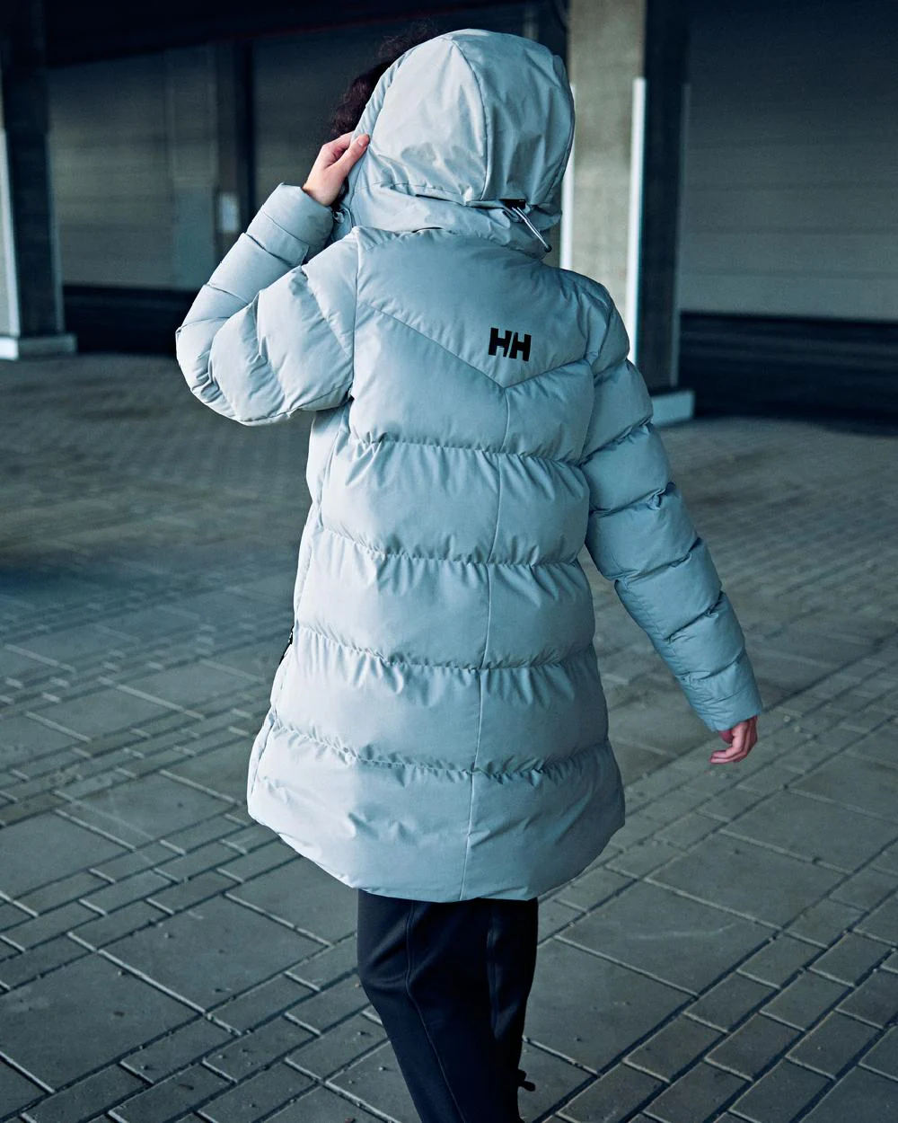 Helly Hansen Adore Ladies Puffy Parka - Image 11