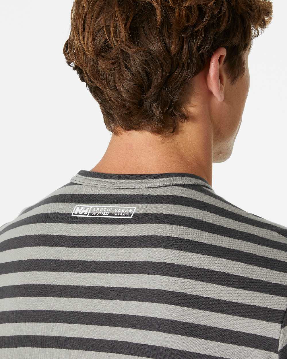 Helly Hansen Mens Arctic Ocean Long Sleeve T-Shirt - Image 17