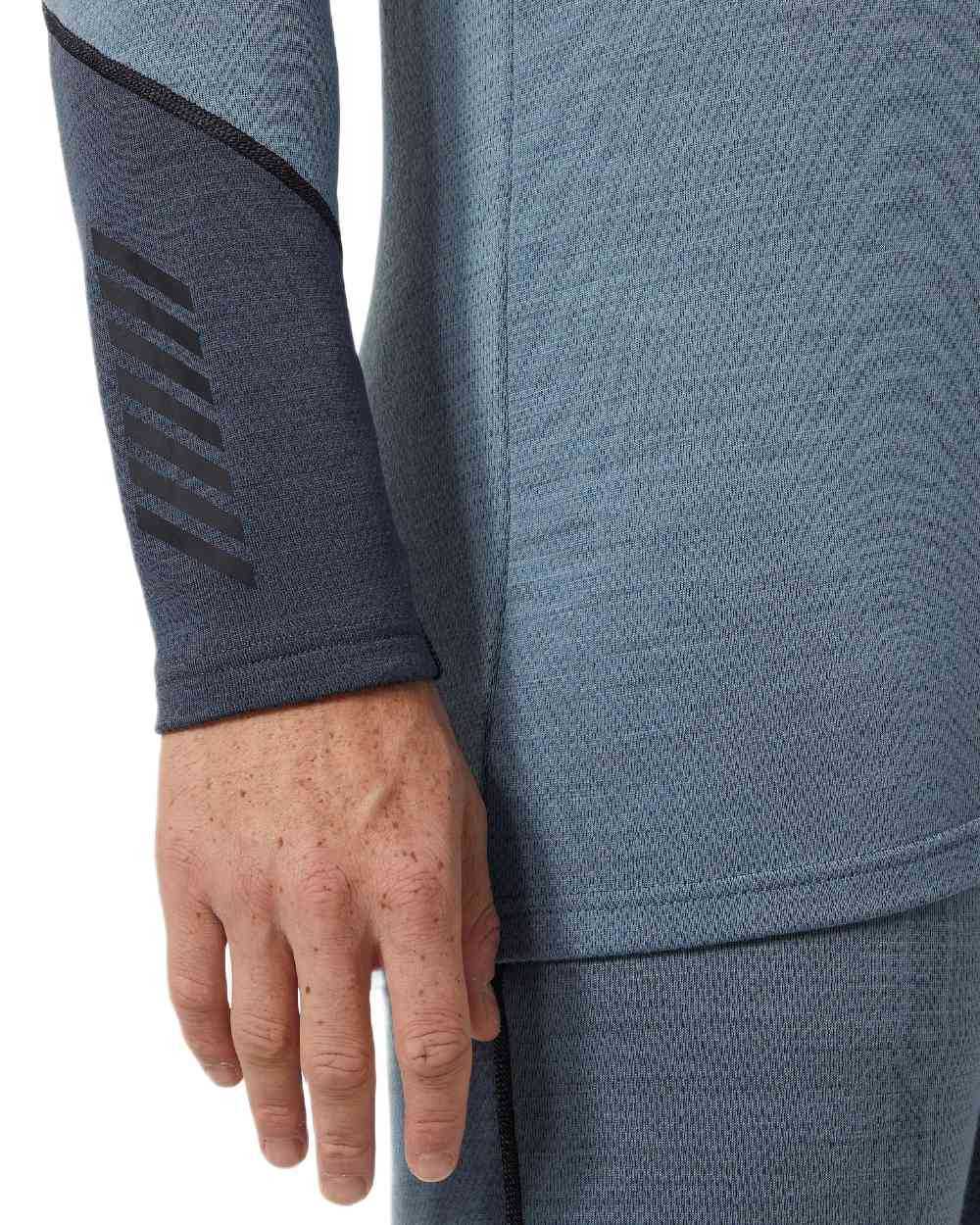 Helly Hansen Mens Lifa Merino Midweight Logo Base Layer - Image 11