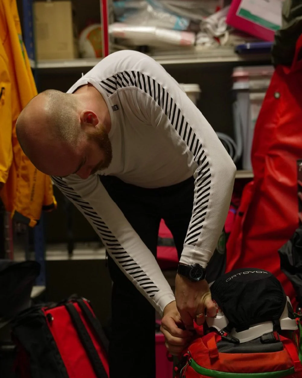 Helly Hansen Mens Lifa Stripe Long Sleeve Crew Base Layer - Image 4