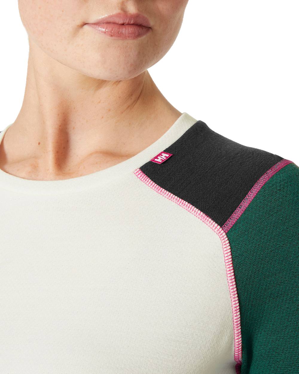 Helly Hansen Womens Lifa Merino Midweight Crew Base Layer - Image 12