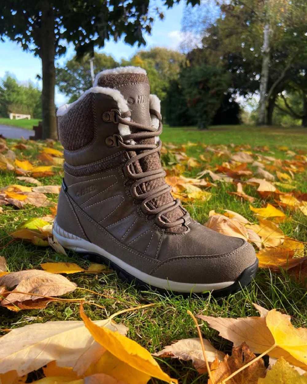 Hi-Tec Womens Riva Mid Boots - Image 2
