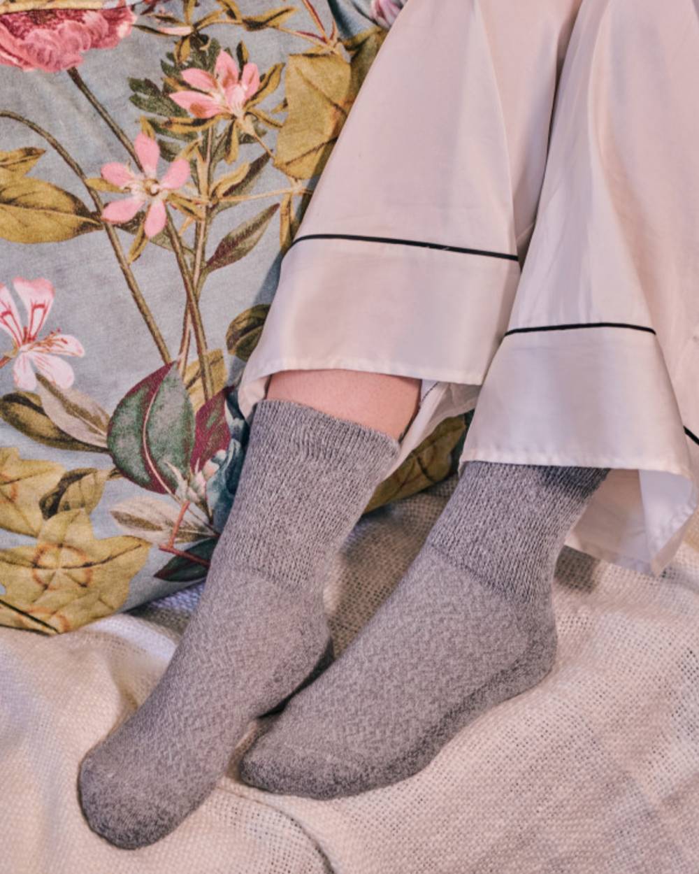 HJ Hall Temperature Comfort Bamboo Socks - Image 2