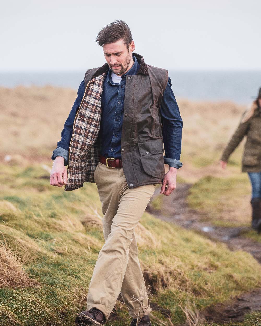 Hoggs of Fife Archerfield Denim Shirt - Image 6