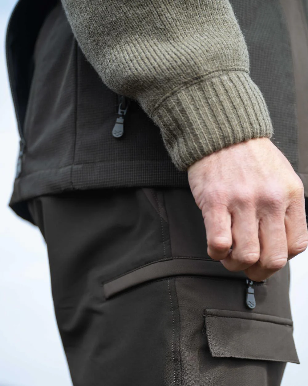 Hoggs of Fife Ardross 4-Way Active Gilet - Image 3