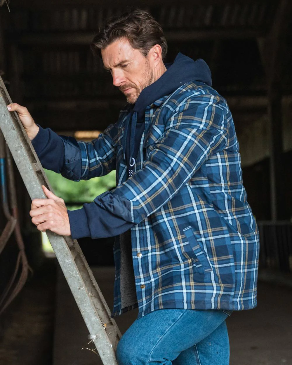 Hoggs of Fife Brunton Fleece Shacket - Image 2
