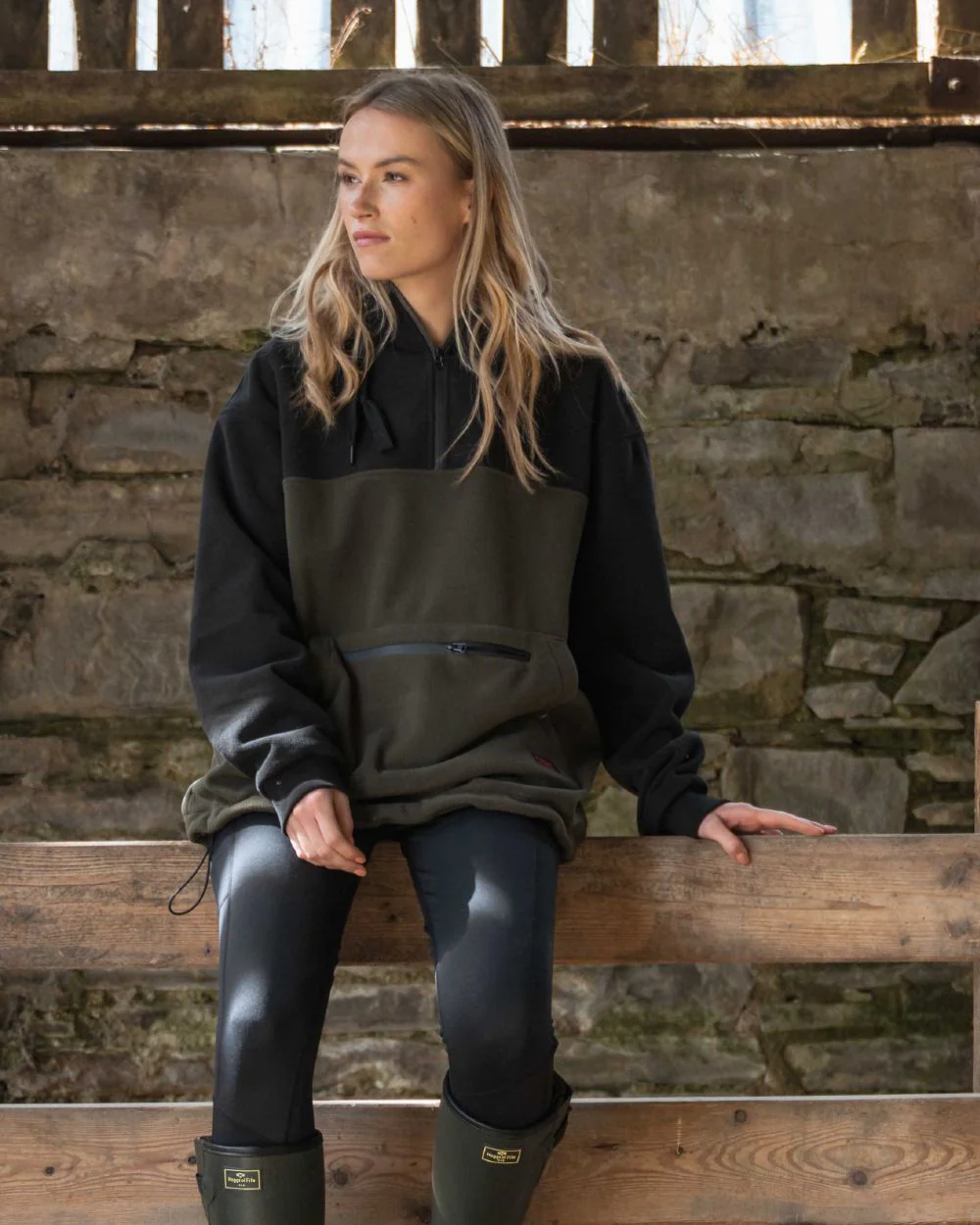 Hoggs of Fife Green King II Stormproof Bonded Hoodie - Image 3