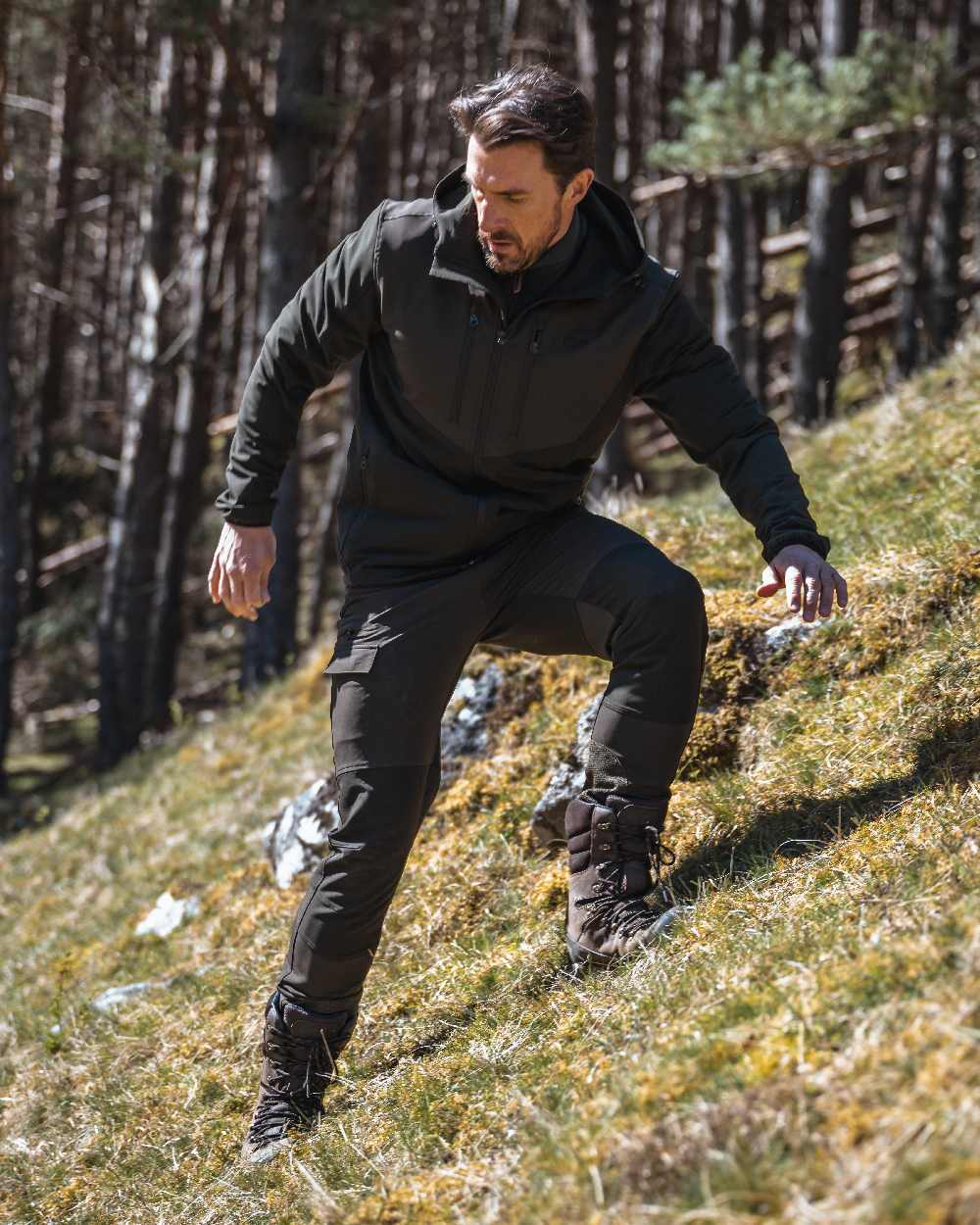Hoggs of Fife Mens Ardross 4 Way Active Trousers - Image 2