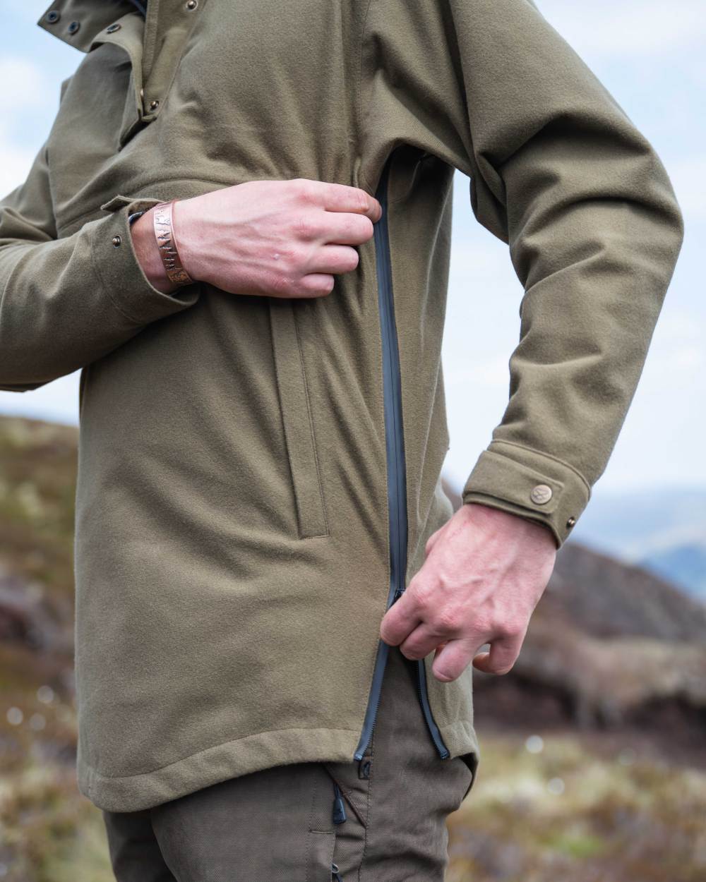 Hoggs of Fife Mens Torness Trilaminate Waterproof Smock - Image 5