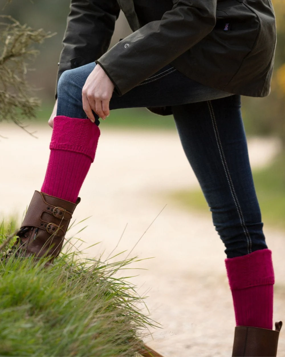 House of Cheviot Lady Glenmore Socks - Image 4