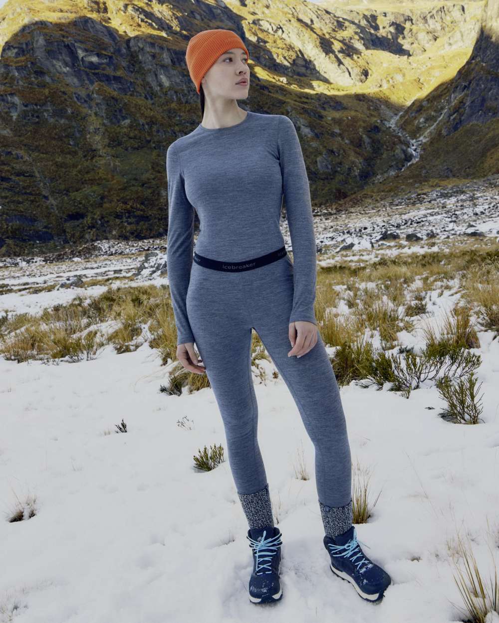 Icebreaker Womens Merino 200 Oasis Crew Thermal Top - Image 35