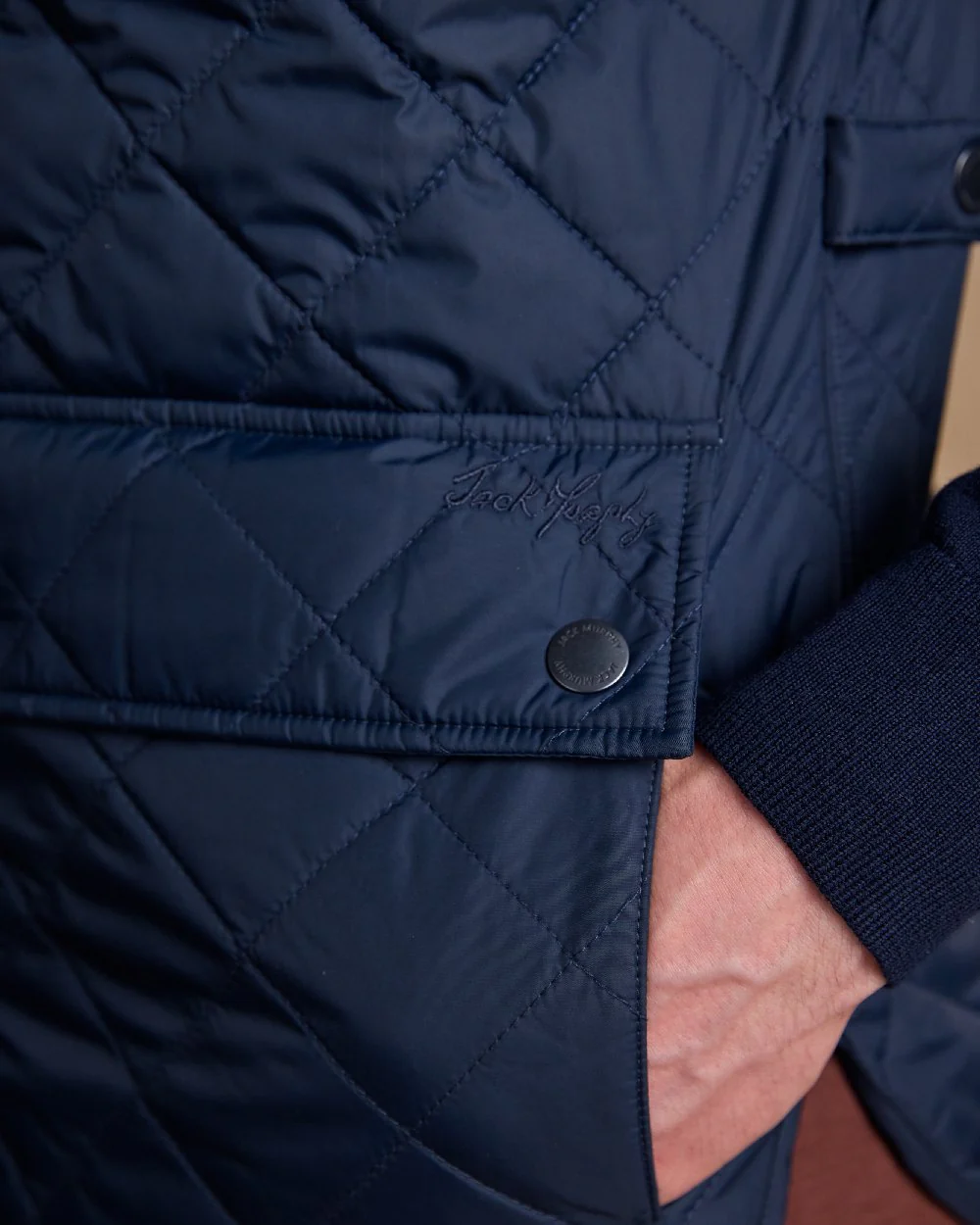Jack Murphy Mens Conor Quilted Gilet - Image 8