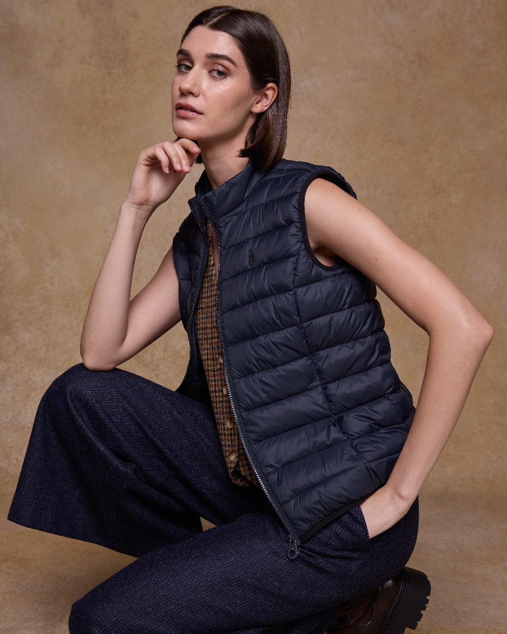 Jack Murphy Womens Leah Puffa Gilet - Image 10