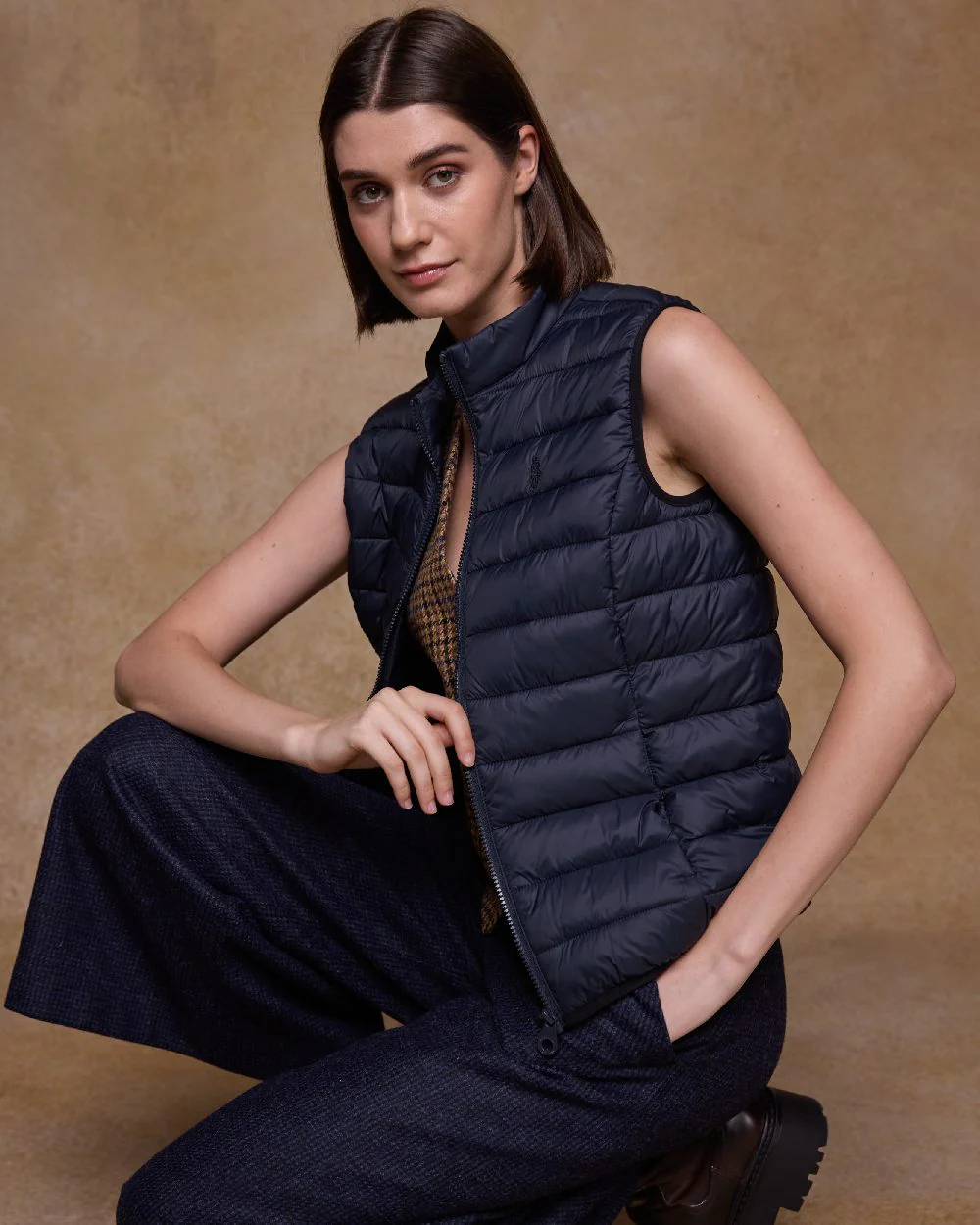 Jack Murphy Womens Leah Puffa Gilet - Image 12