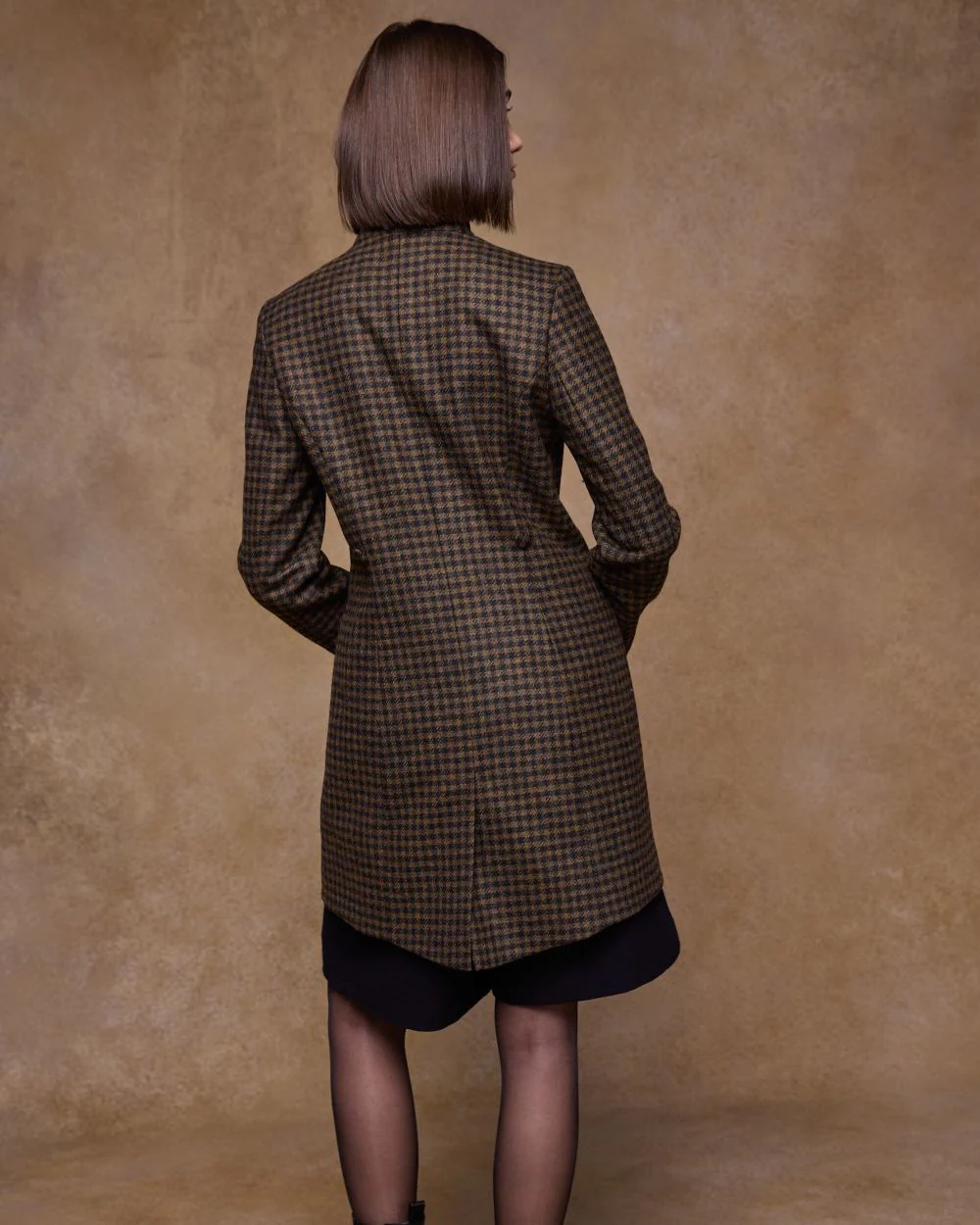 Jack Murphy Womens Robin Tweed Coat - Image 16
