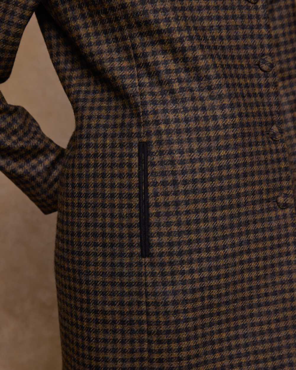 Jack Murphy Womens Robin Tweed Coat - Image 17