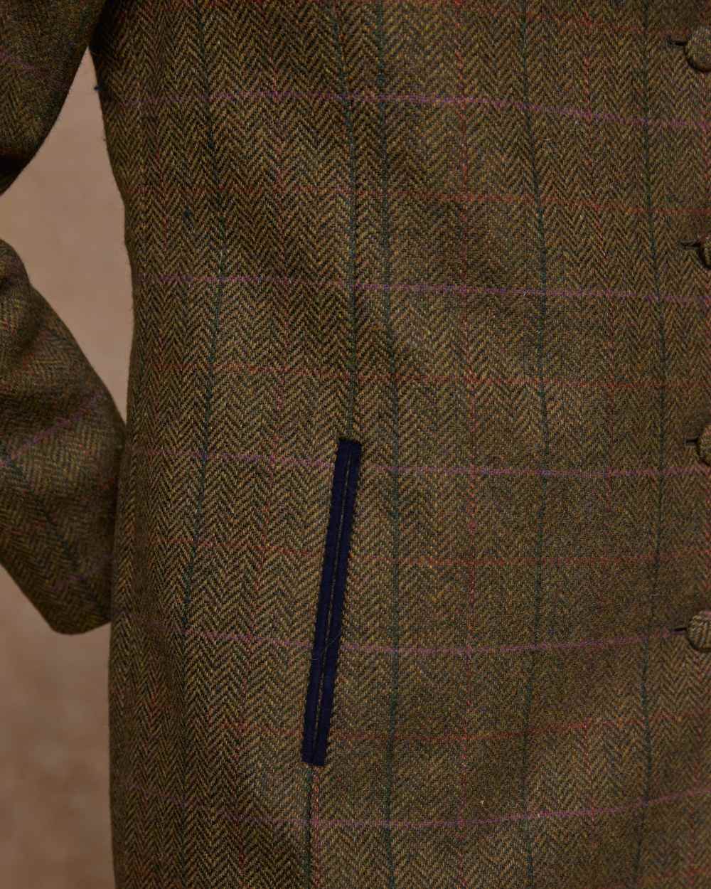 Jack Murphy Womens Robin Tweed Coat - Image 21