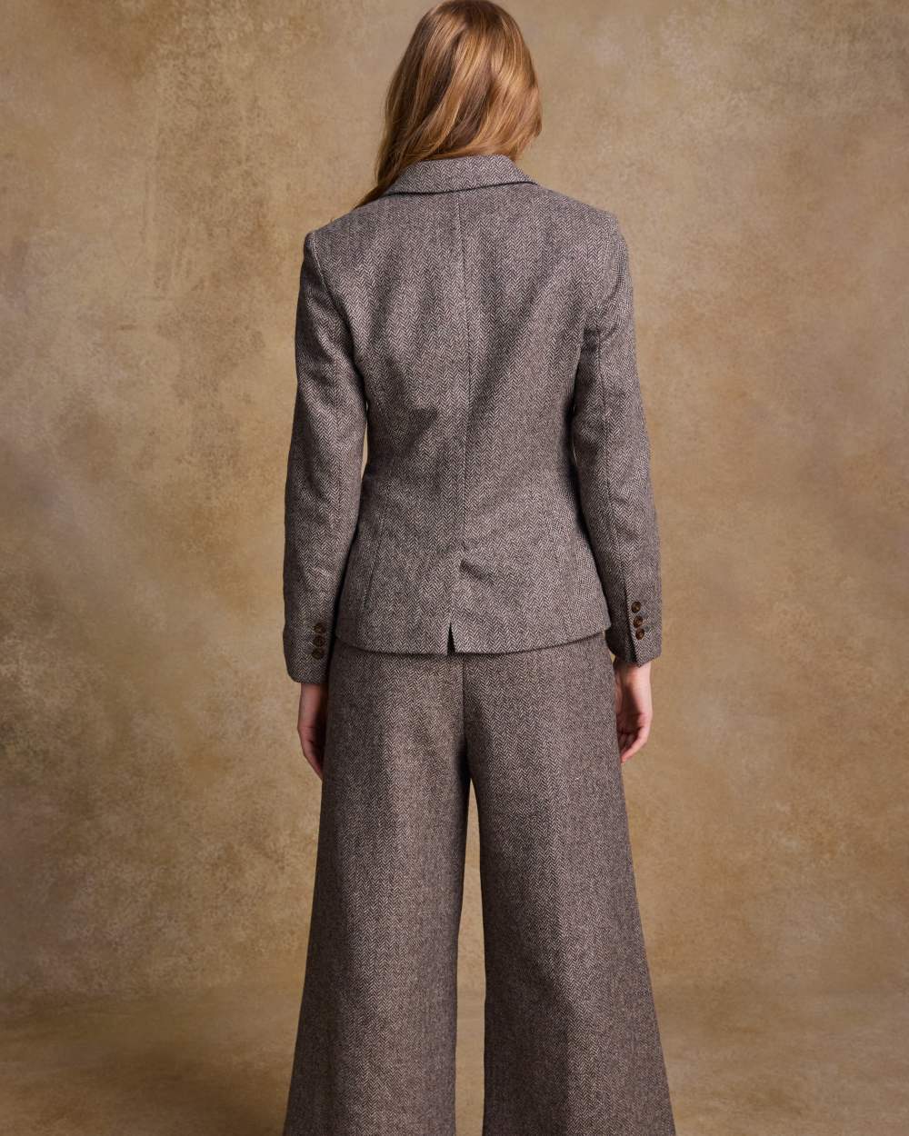 Jack Murphy Womens Tara Tweed Hacking Jacket - Image 20