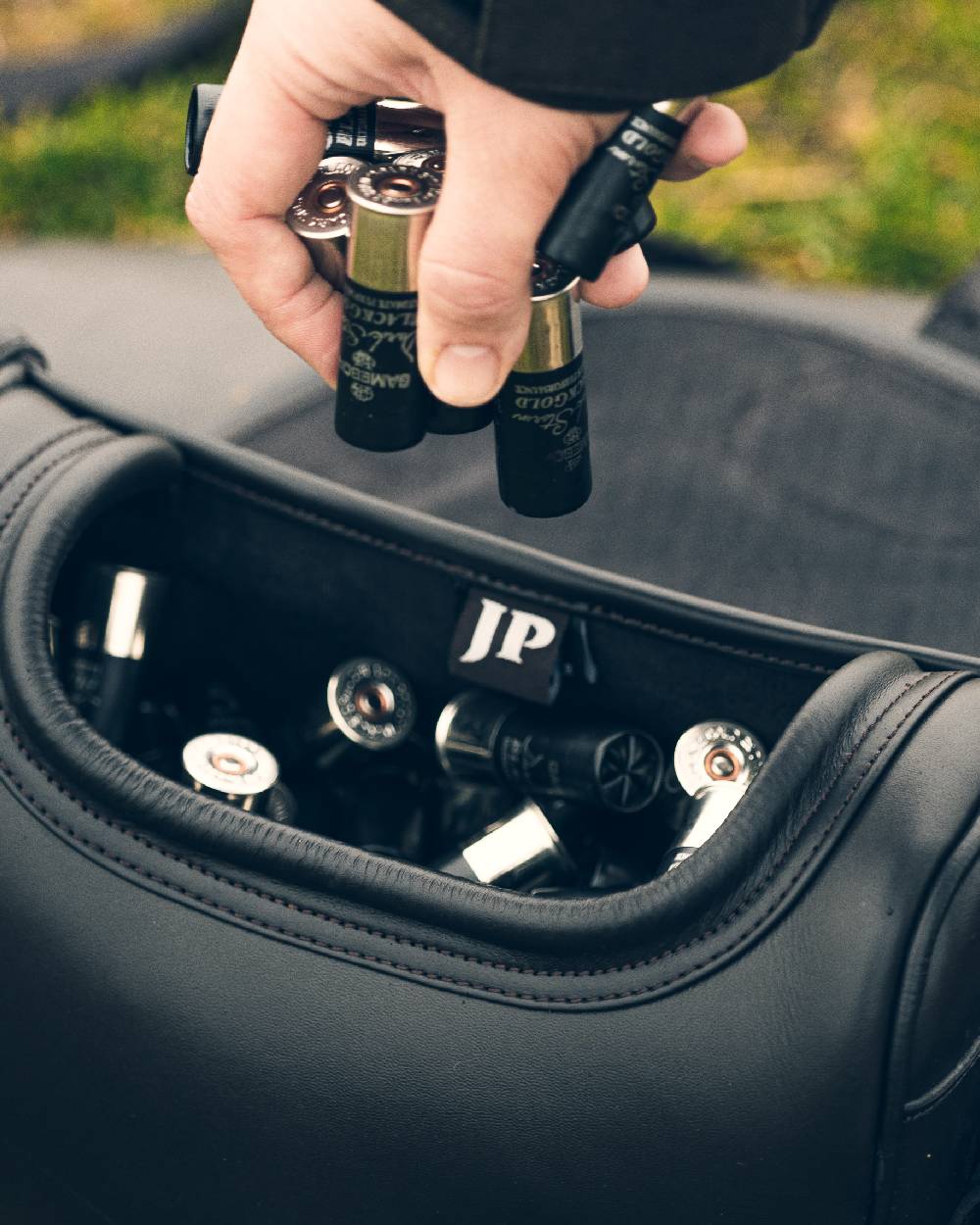 Jack Pyke Leather Cartridge Bag - Image 5