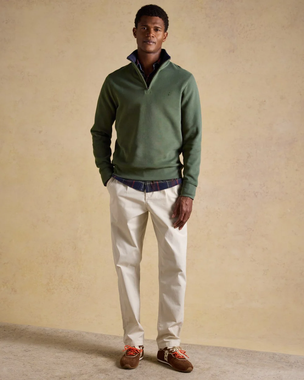 Joules Alistair Quarter Zip Cotton Sweatshirt - Image 24