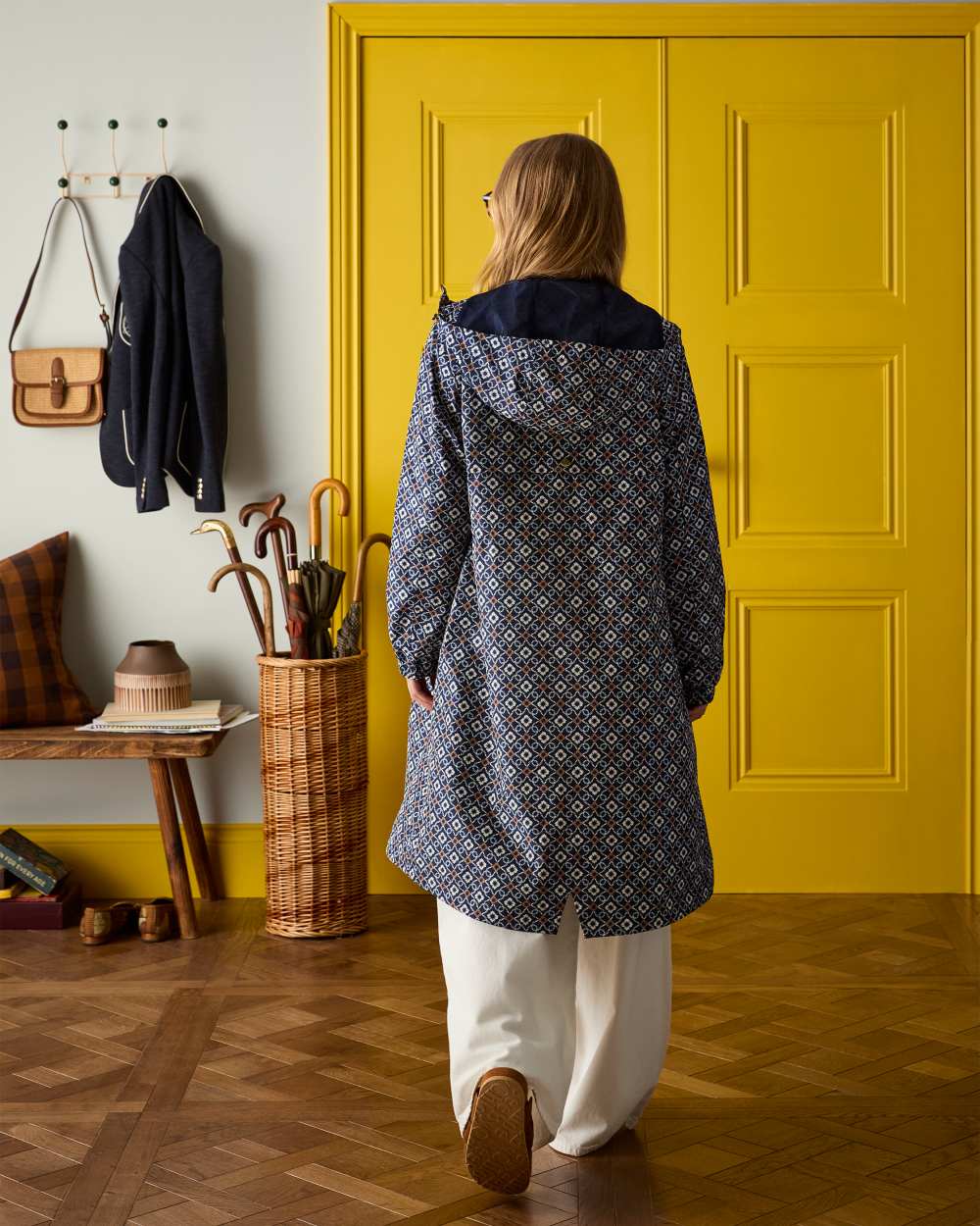 Joules Holkham Waterproof Packable Raincoat With Hood - Image 18