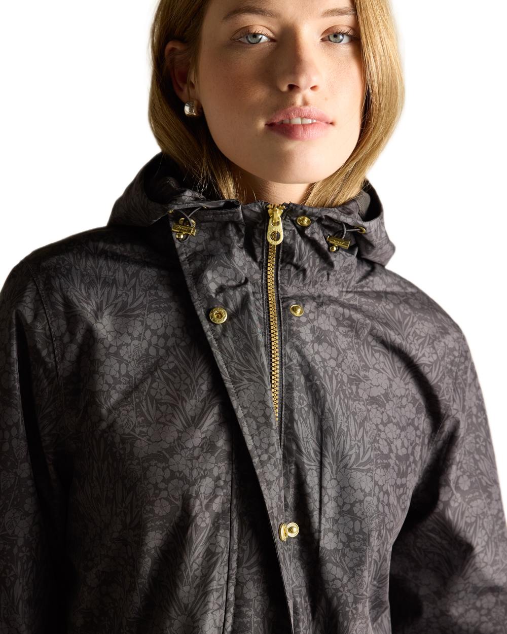 Joules Holkham Waterproof Packable Raincoat With Hood - Image 31