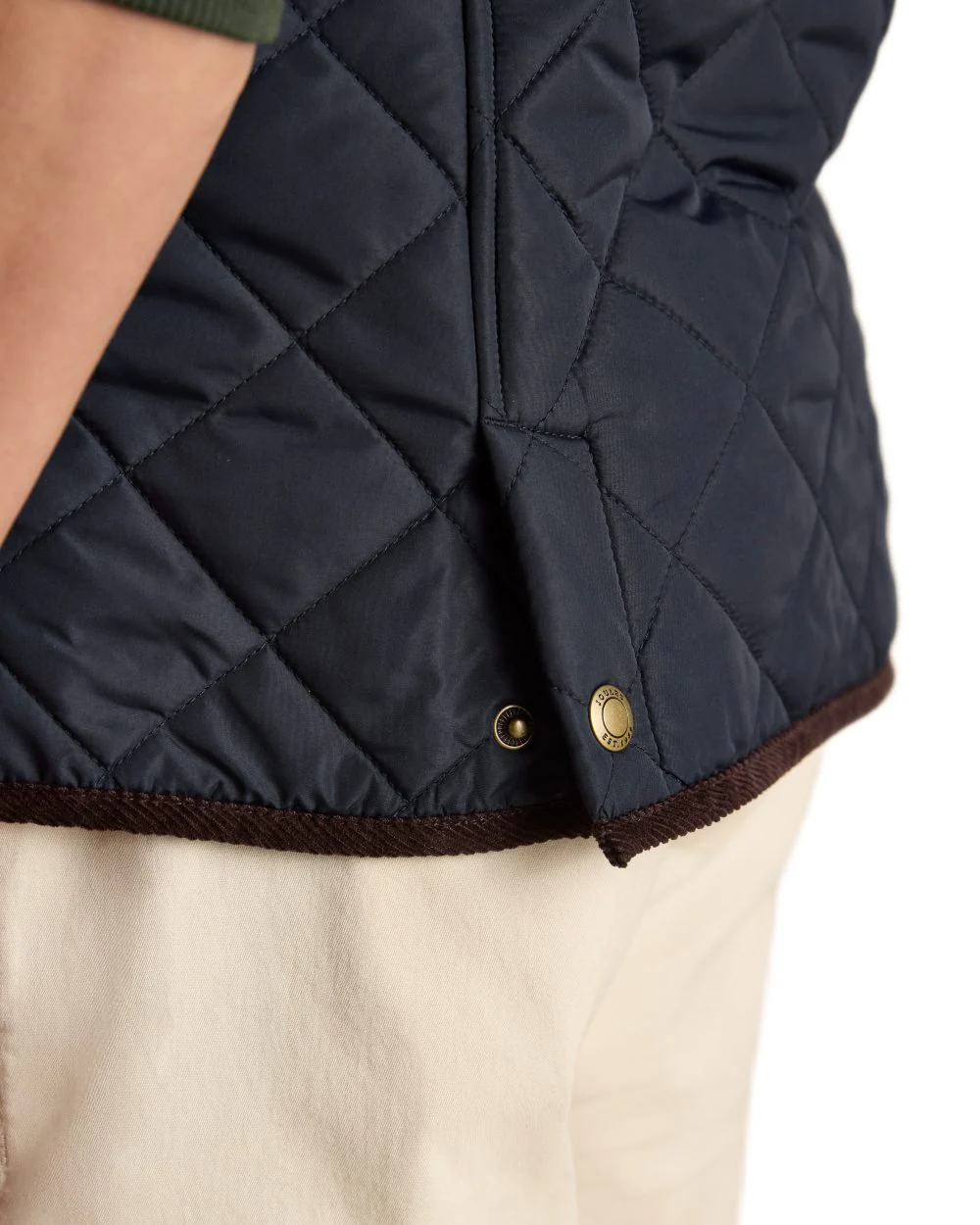 Joules Mens Maynard Diamond Quilted Gilet - Image 15