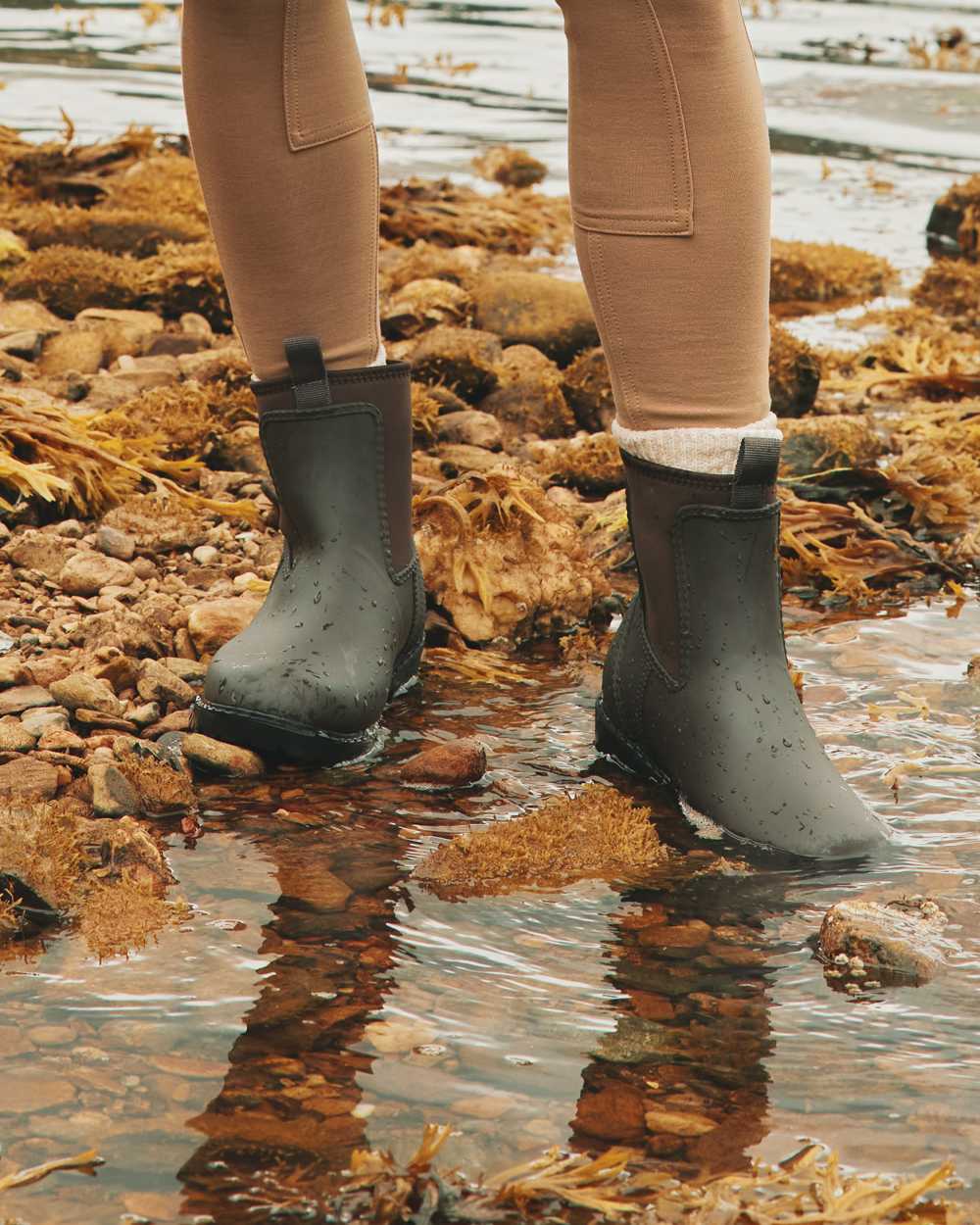 Joules Womens Oakfield Short Neoprene Lined Wellies - Image 9