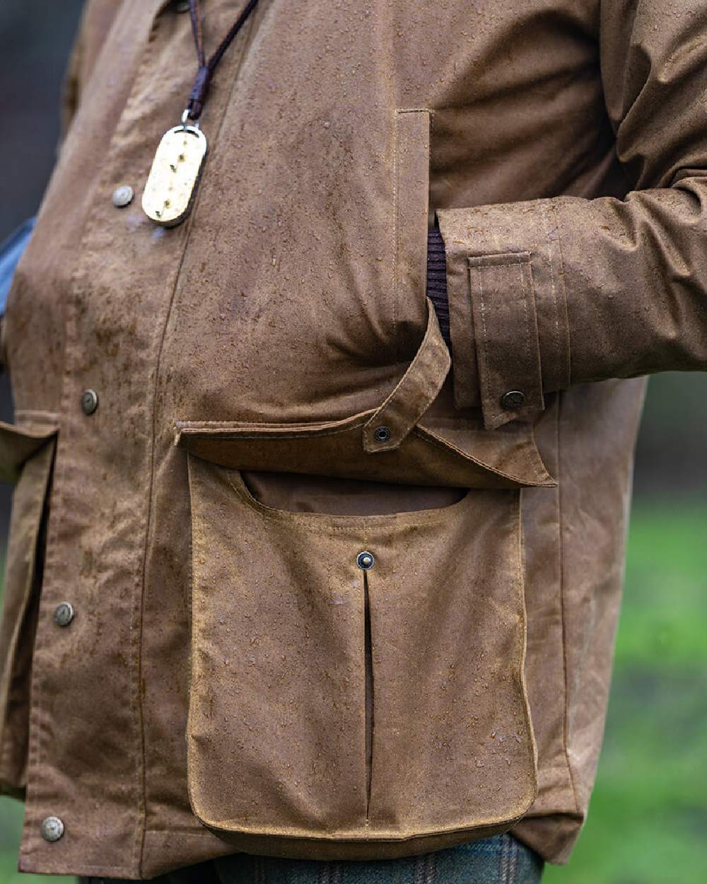 Laksen Enoch Wax Coat - Image 5