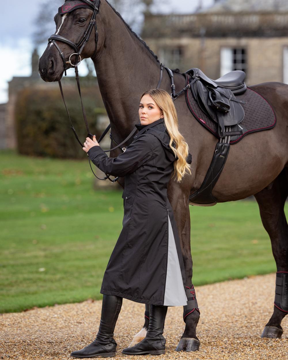 LeMieux Amelie Lightweight Waterproof Riding Coat - Image 9