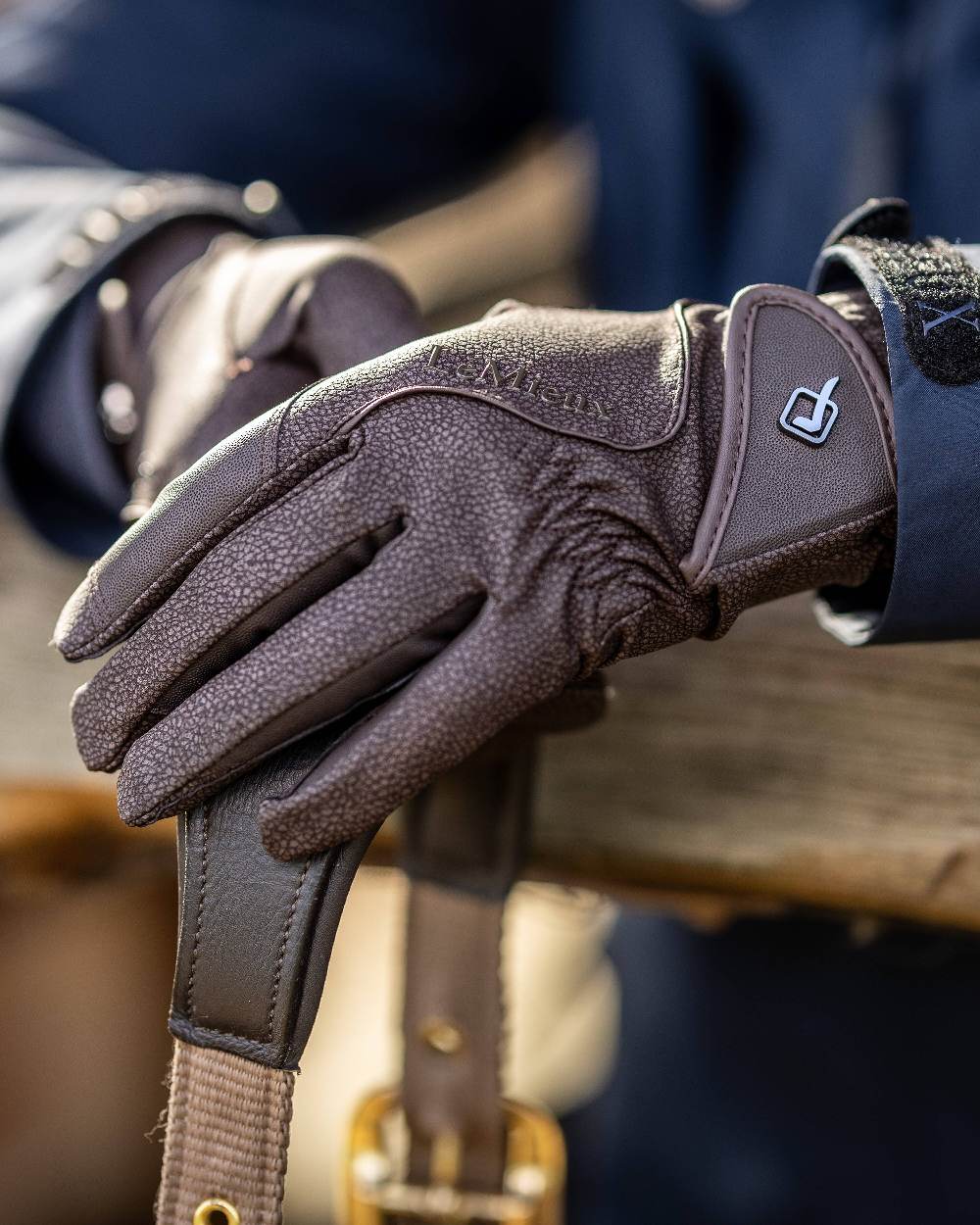 LeMieux Close Contact Gloves - Image 6