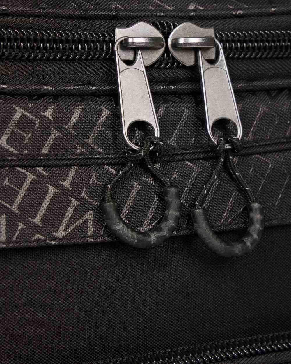 LeMieux Elite ProKit Lite Grooming Bag - Image 8