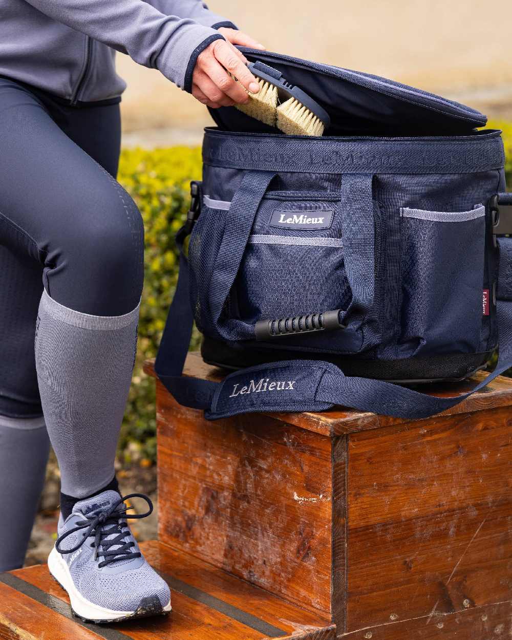 LeMieux Grooming Bag - Image 10
