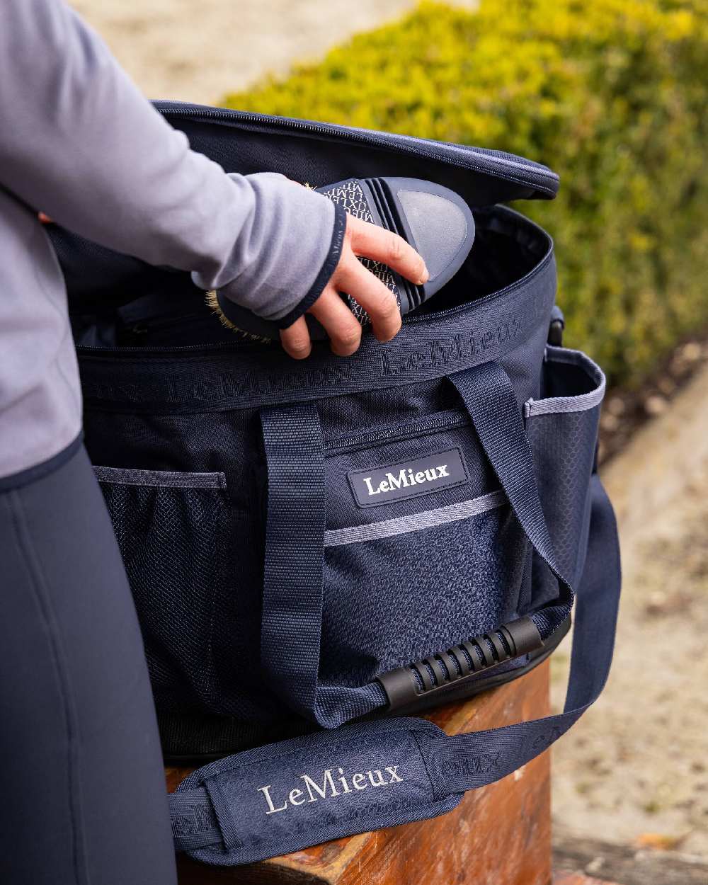 LeMieux Grooming Bag - Image 7