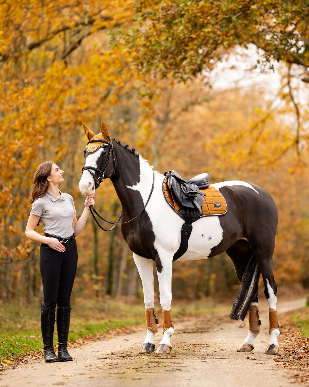 LeMieux Loire Classic Close Contact Square - Image 9