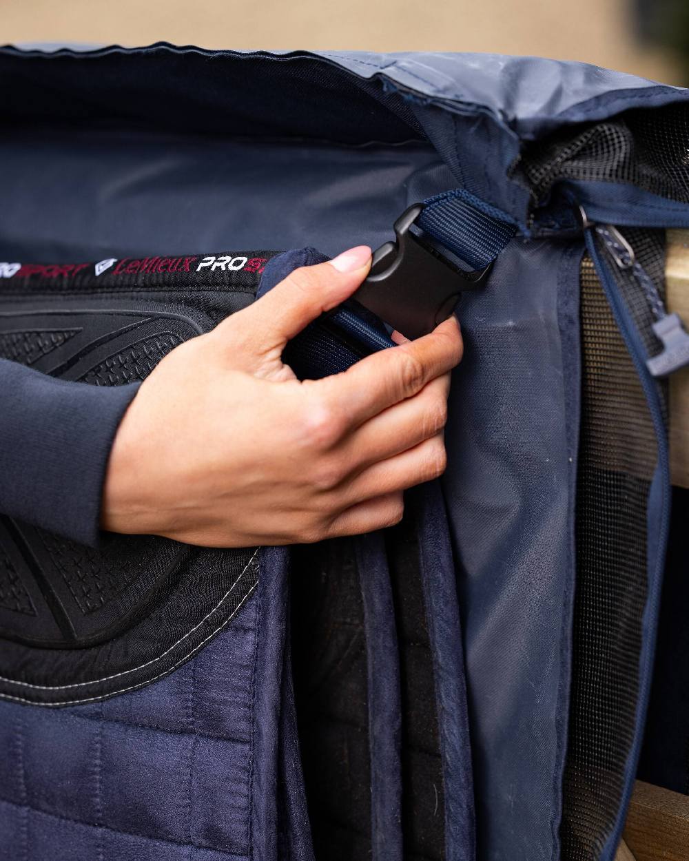 LeMieux Saddle Pad Carry Bag - Image 6