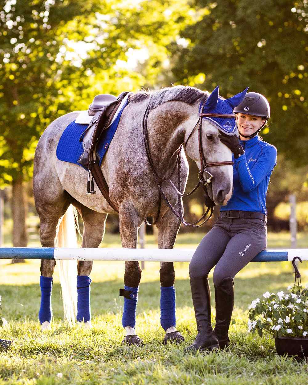 LeMieux Suede Close Contact Square Saddle Pad - Image 31
