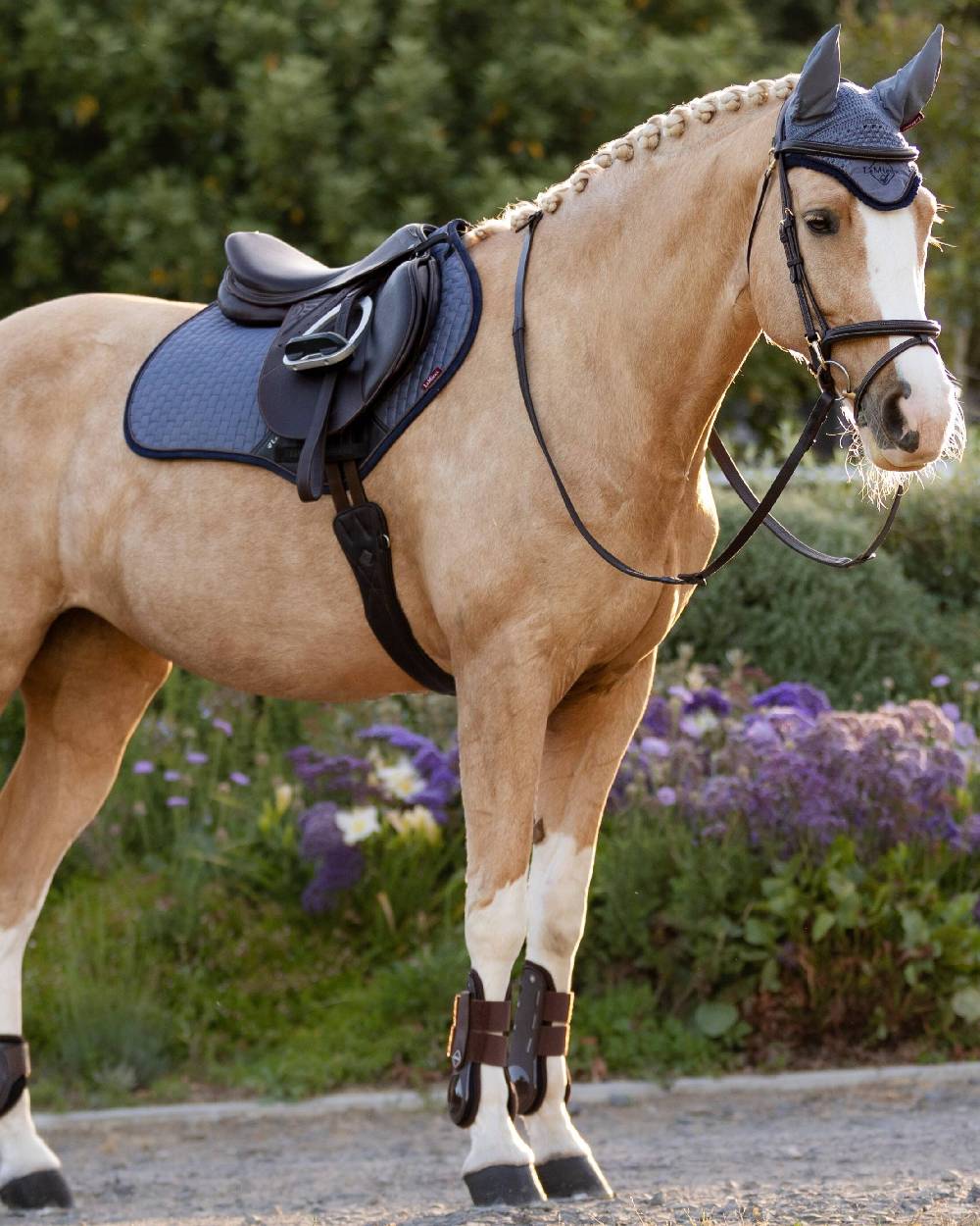 LeMieux Suede Close Contact Square Saddle Pad - Image 9