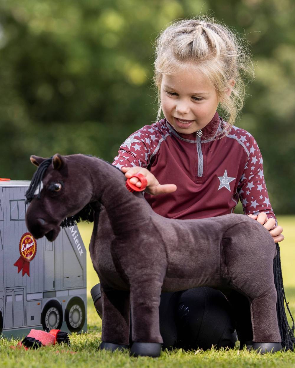 LeMieux Toy Pony Grooming Kit - Image 2