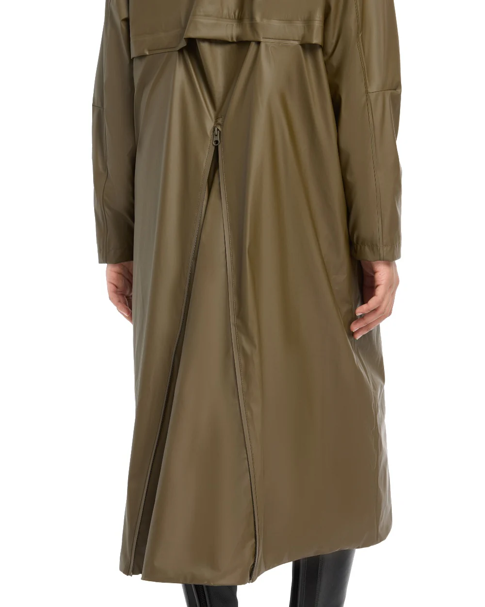 LeMieux Young Rider All Elements Coat - Image 6