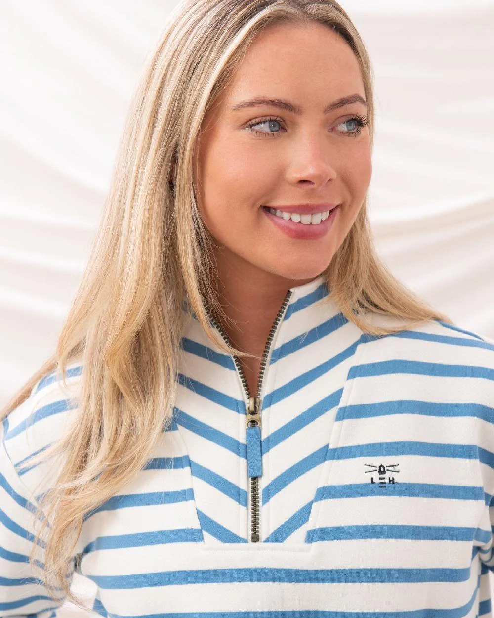 Lighthouse Ladies Coral Jersey - Image 7
