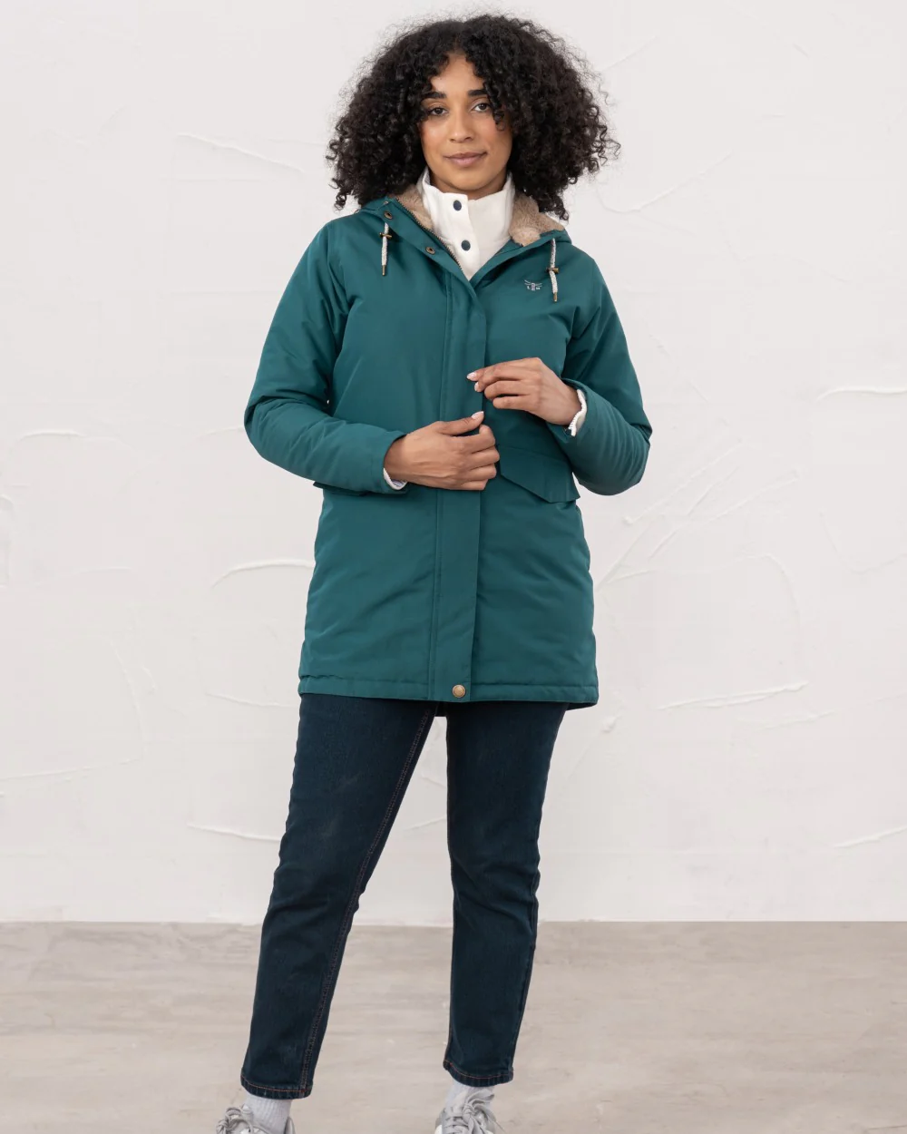Lighthouse Ladies Scarlet Coat - Image 11