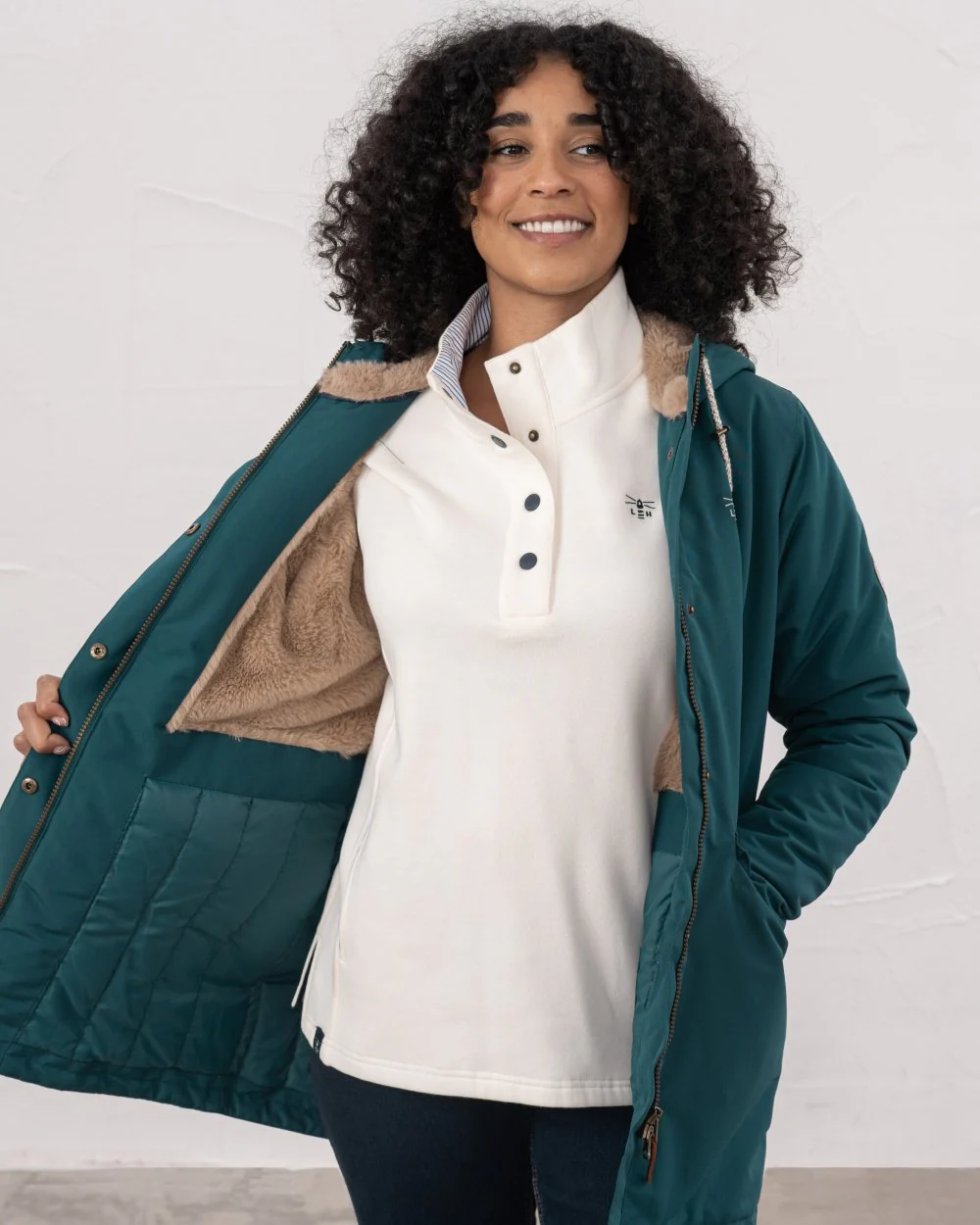 Lighthouse Ladies Scarlet Coat - Image 15