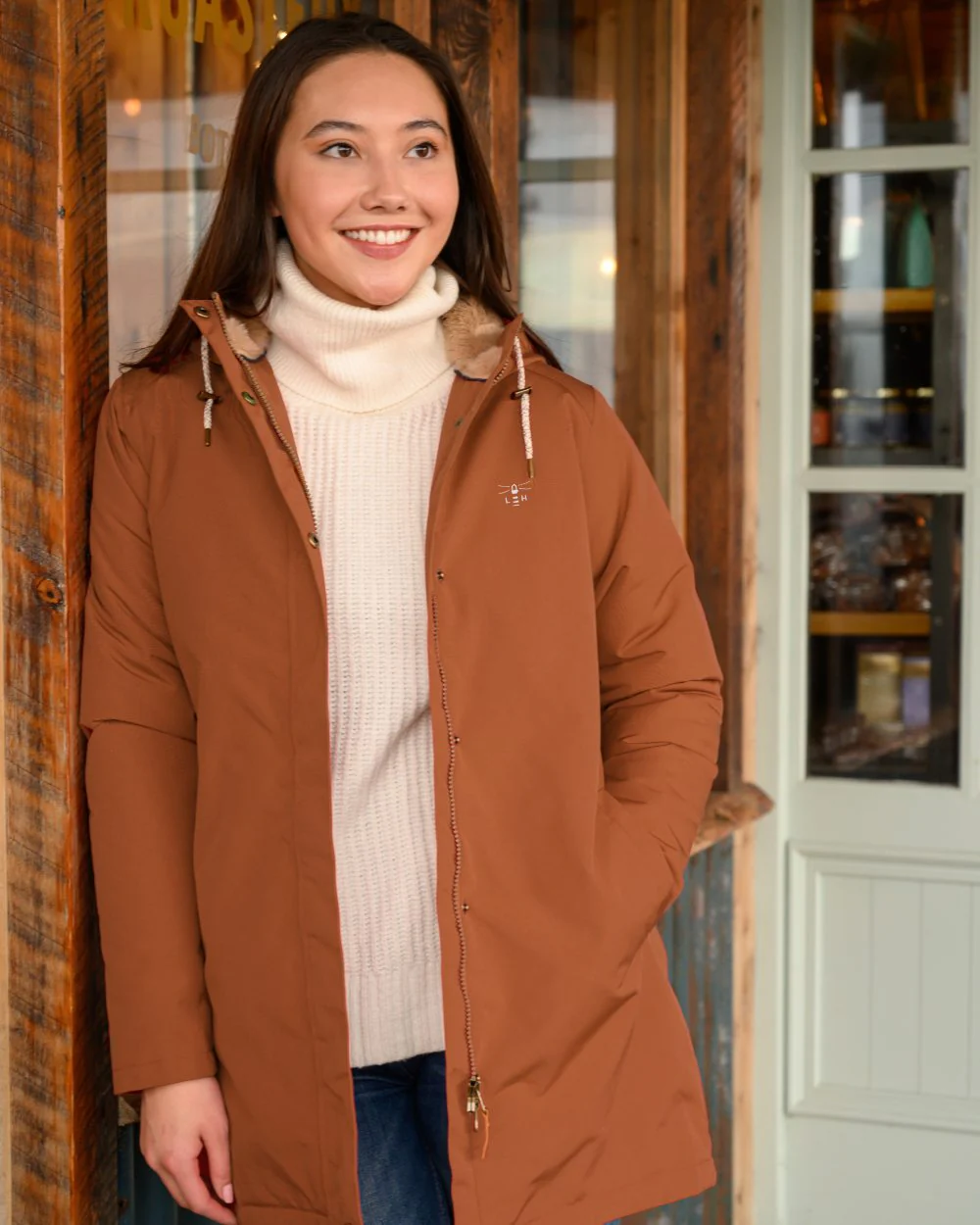 Lighthouse Ladies Scarlet Coat - Image 2