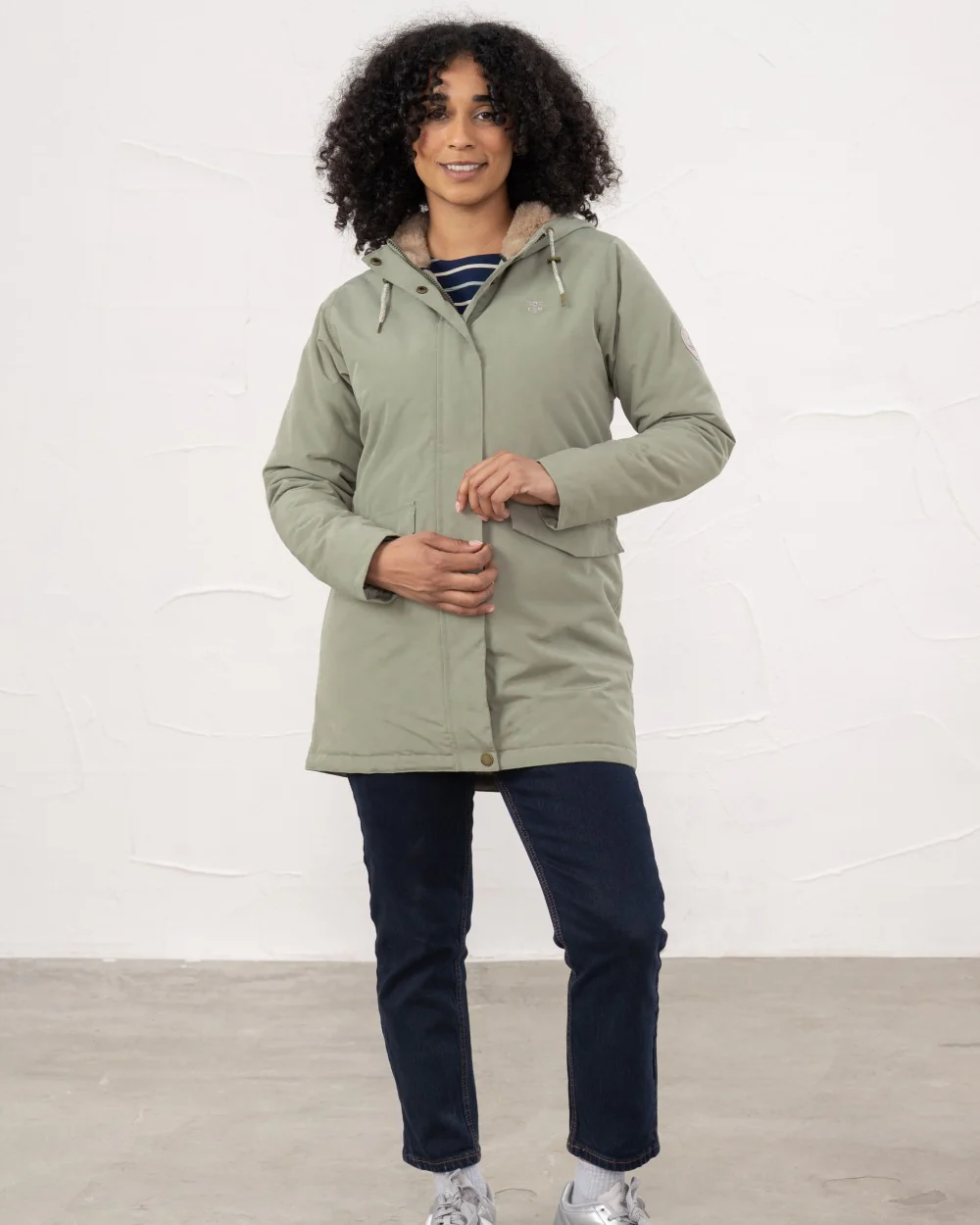 Lighthouse Ladies Scarlet Coat - Image 4