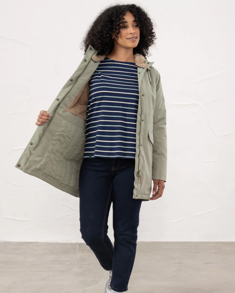 Lighthouse Ladies Scarlet Coat - Image 9