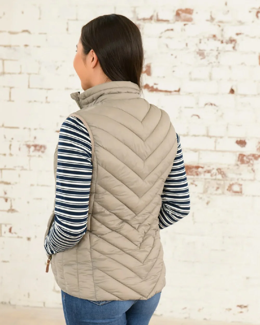 Lighthouse Laurel Ladies Gilet - Image 26